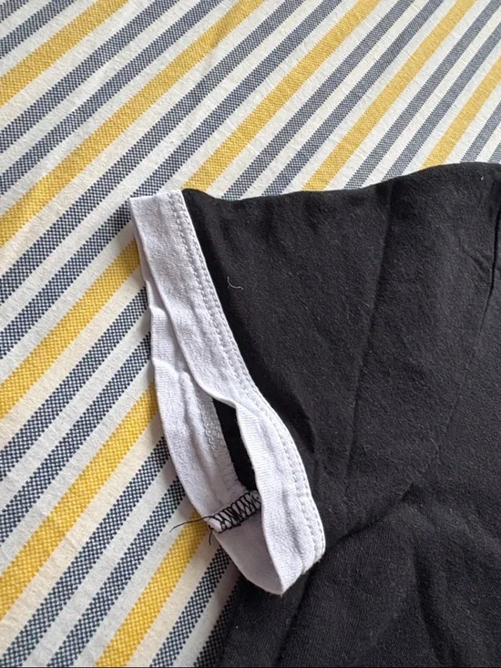 Zara Black Tee with White Front Text Graphic - Picture 4 of 5